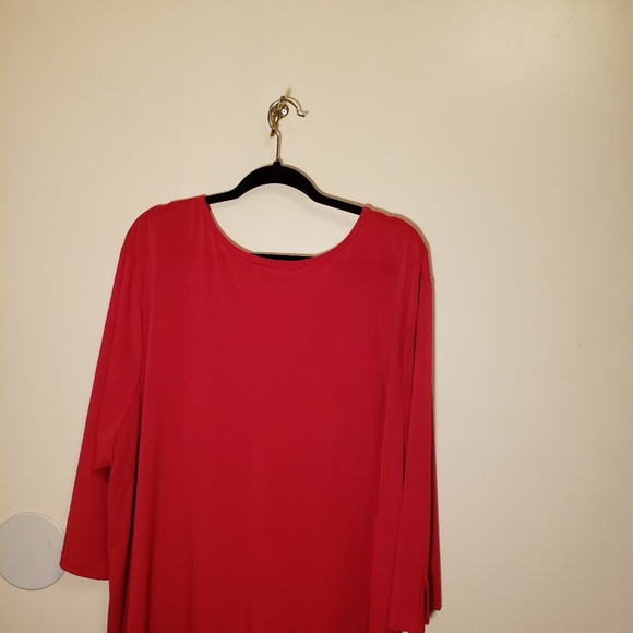 Red Tunic - Picture 3 of 3